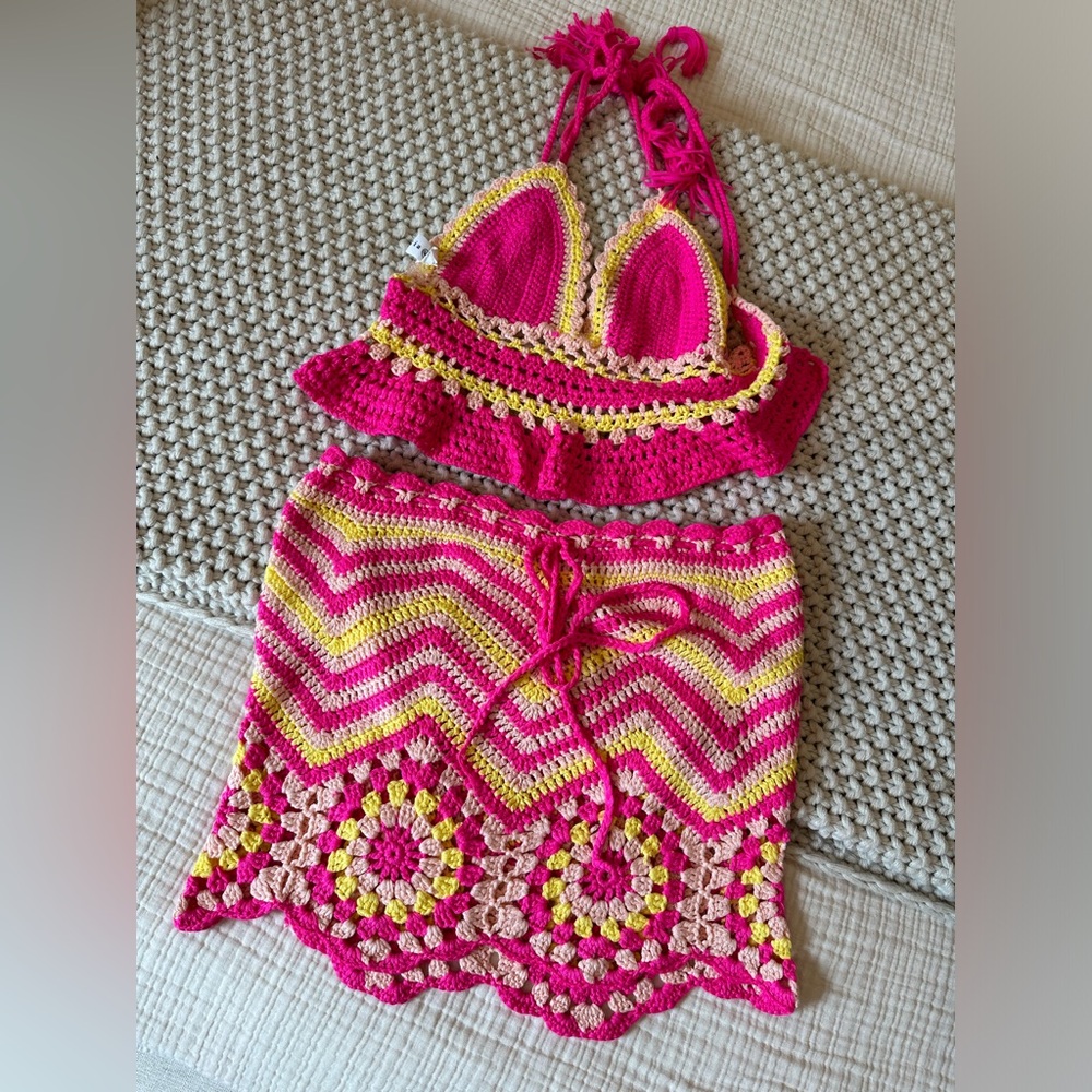 Crochet top and skirt